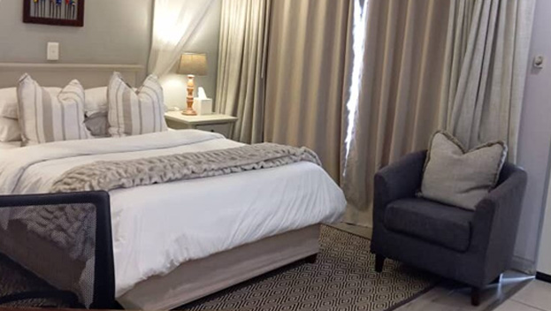 The Leslie Executive Hotel