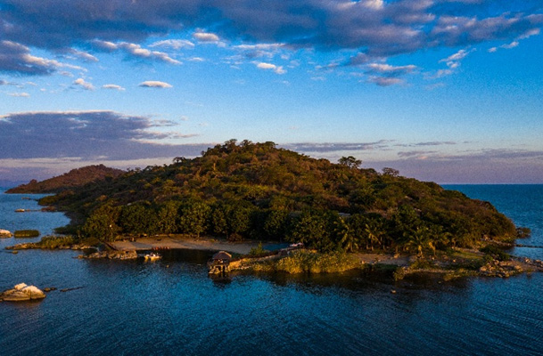 Blue Zebra Island Lodge